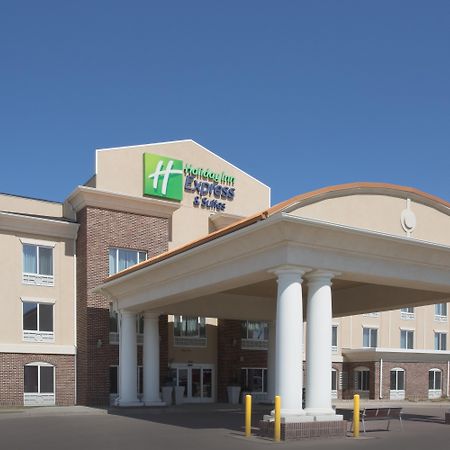 Holiday Inn Express Hotel & Suites Minot South By Ihg מראה חיצוני תמונה