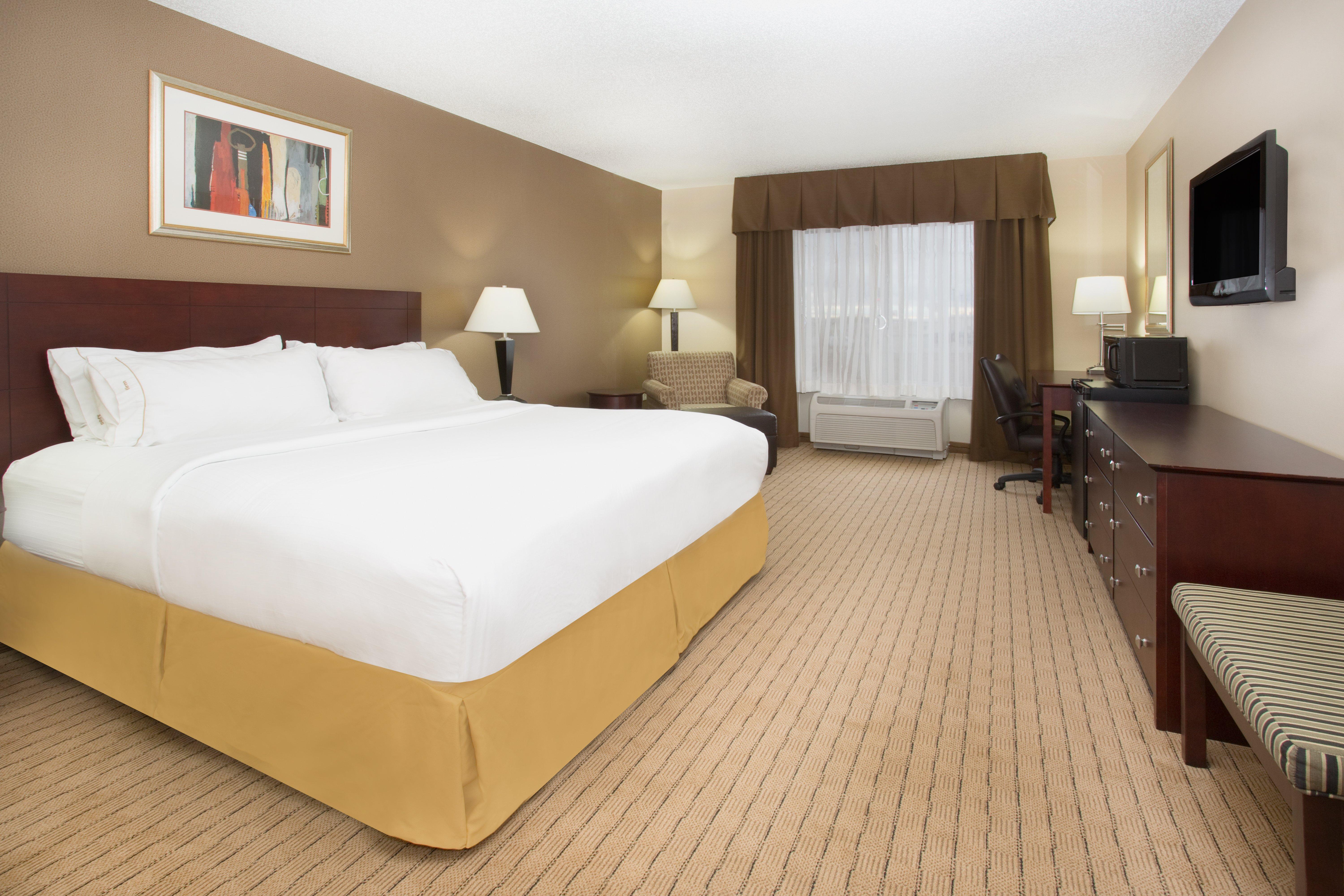 Holiday Inn Express Hotel & Suites Minot South By Ihg מראה חיצוני תמונה